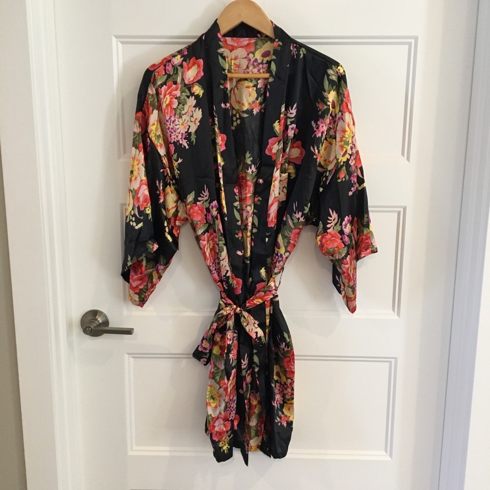 Bridesmaid silk robe